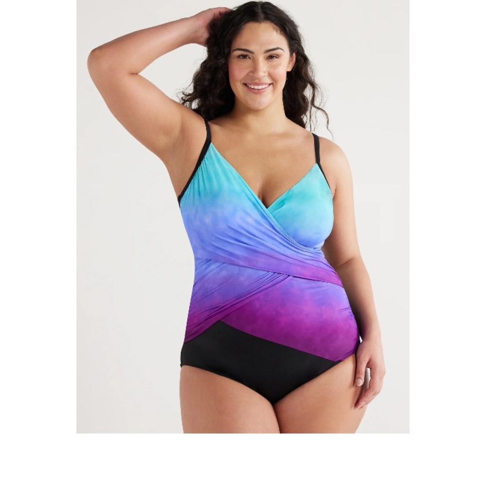 💜Embrace Your Curve by Miracle Brands Makenna Wrap OnePiece Swimsuit Med(8-10)